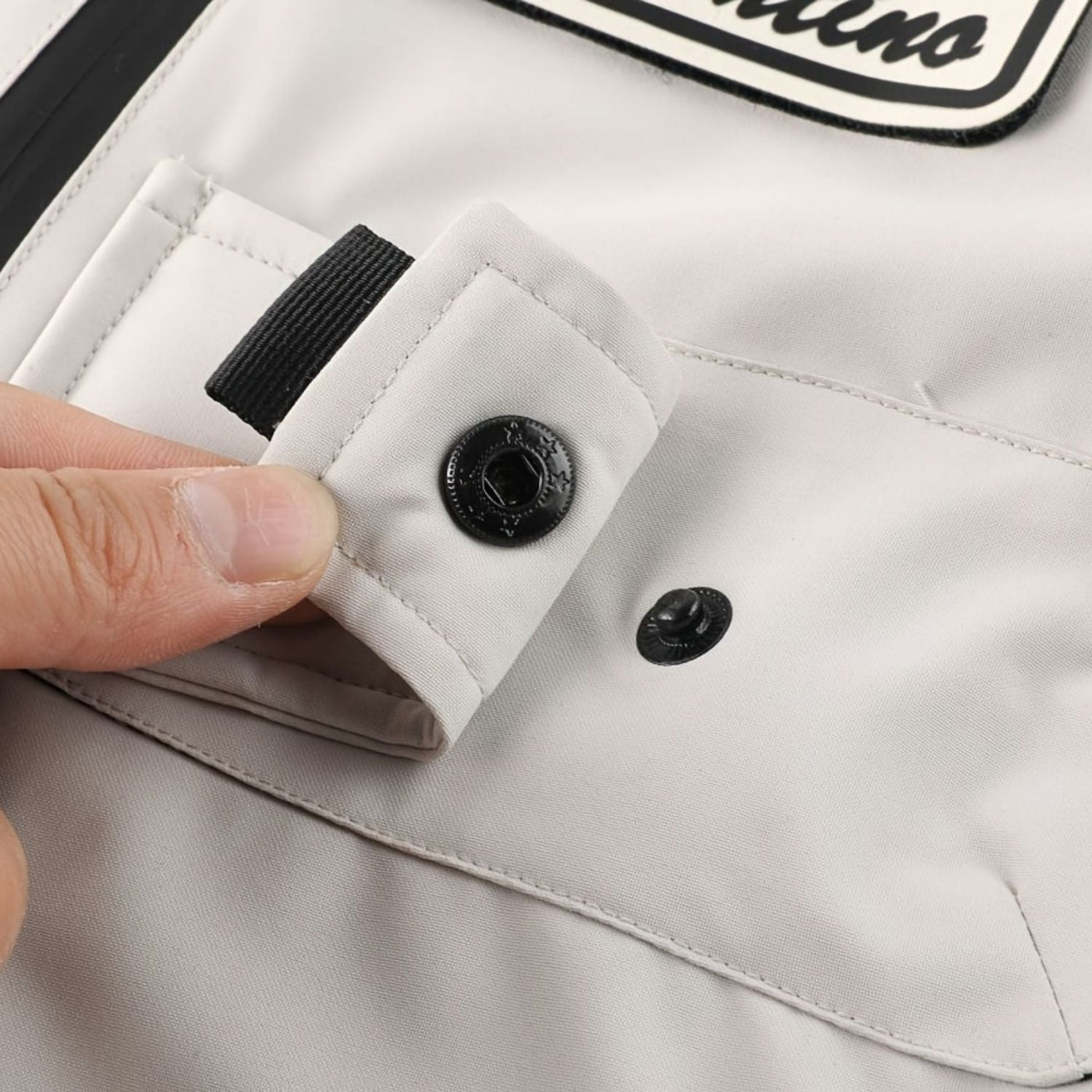 Rareș – Elegáns Téli Dzseki